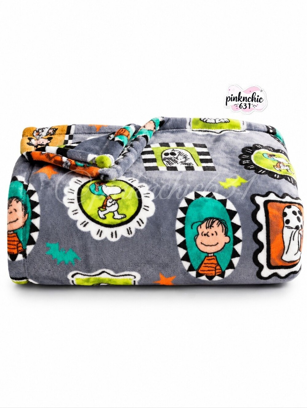 Peanuts Gang Snoopy Halloween Ghost Plush Throw Blanket